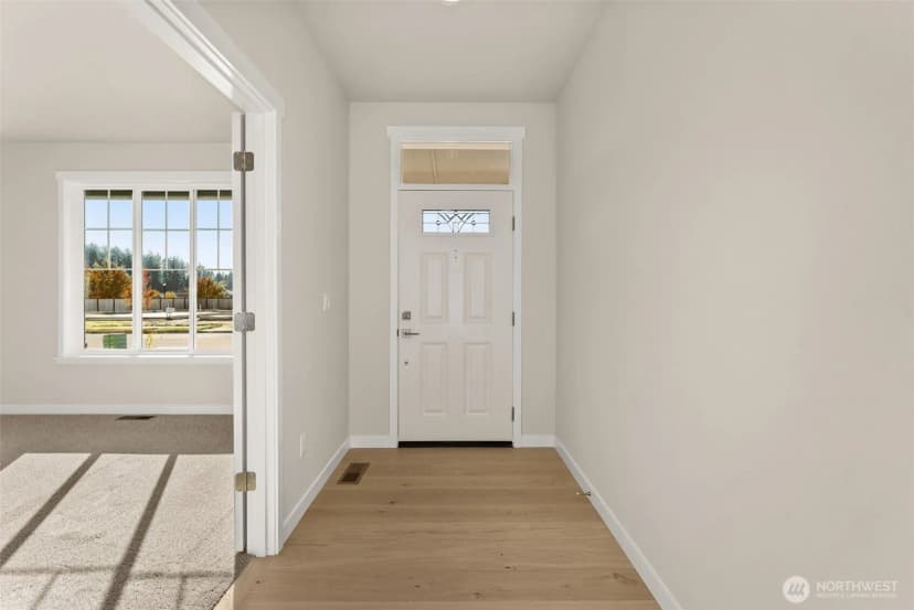 Property photo for 9636 7th Way Se, Lacey photo 5