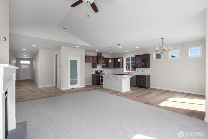 Property photo for 9636 7th Way Se, Lacey photo 17