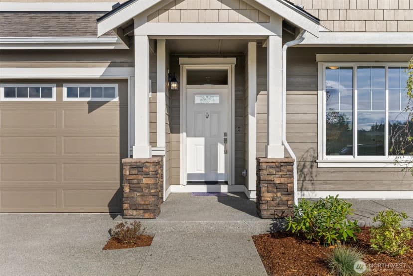 Property photo for 9636 7th Way Se, Lacey photo 4