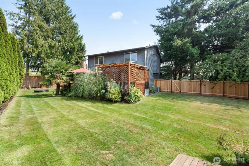 Property photo for 10009 Ne 141st Street, Kirkland photo 33