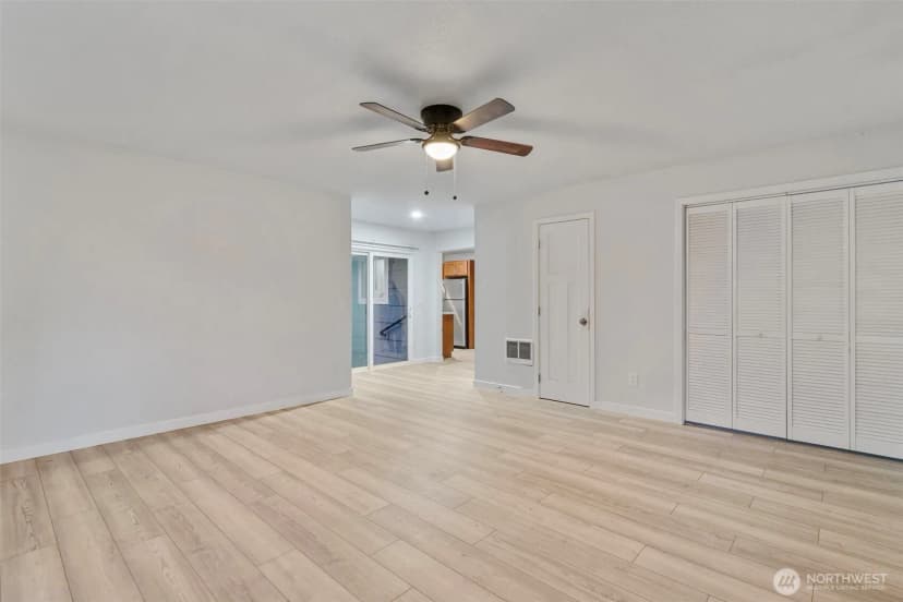 Property photo for 145 Collar Avenue, Morton photo 12