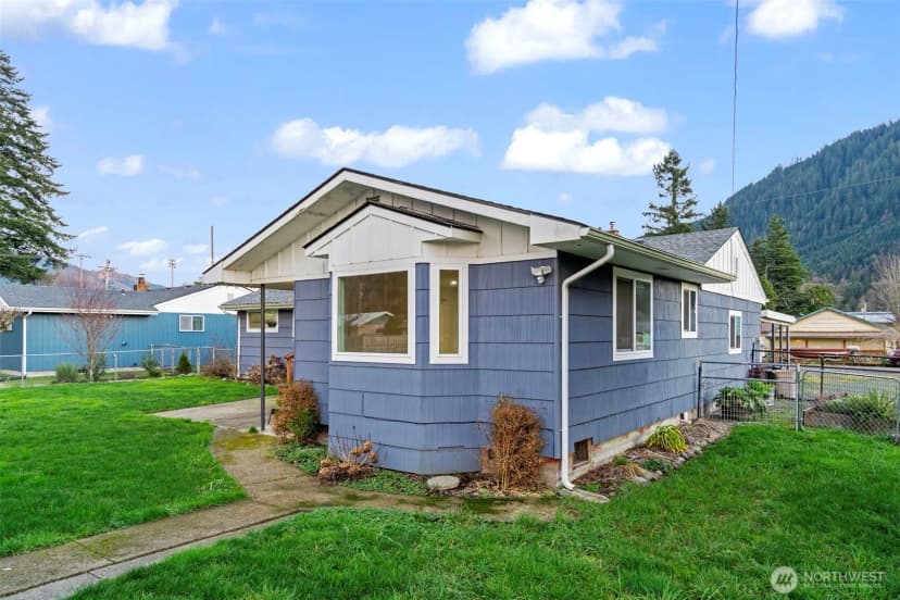 Property photo for 145 Collar Avenue, Morton photo 15