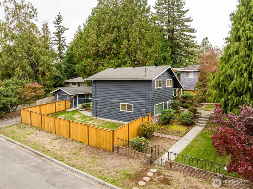 Property photo for 8504 216th Street Sw, Edmonds photo 37
