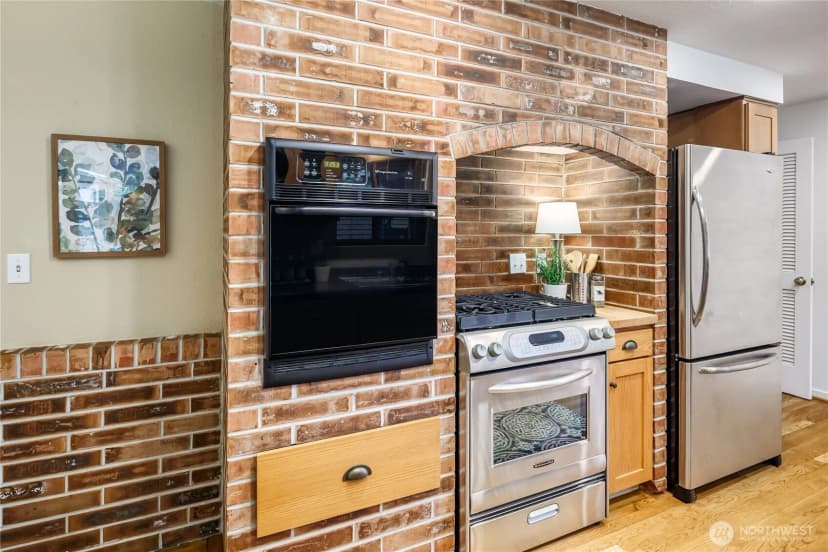 Property photo for 8504 216th Street Sw, Edmonds photo 12