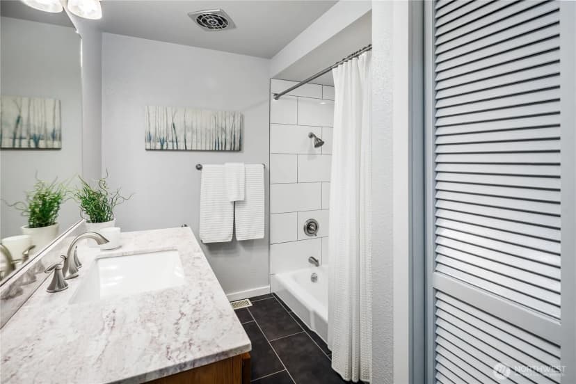 Property photo for 8504 216th Street Sw, Edmonds photo 20