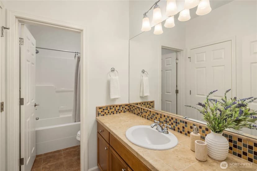 Property photo for 2759 Nw Pine Cone Place, Issaquah photo 31