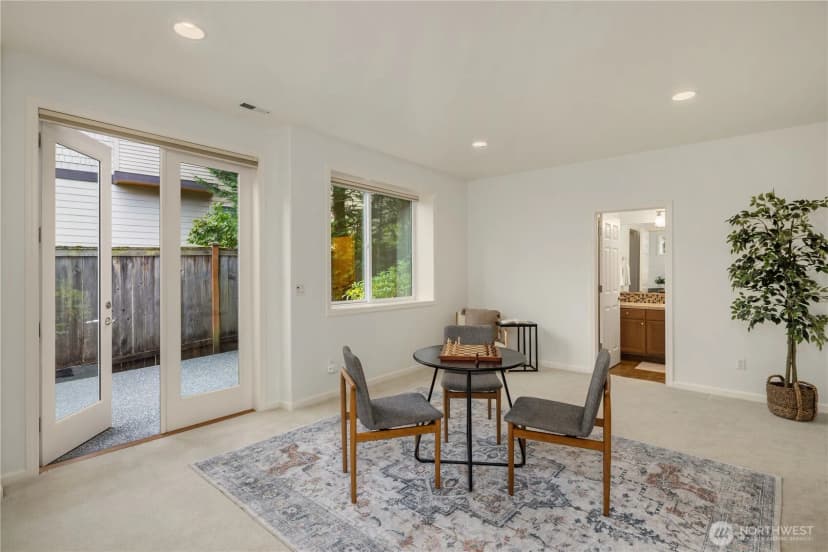 Property photo for 2759 Nw Pine Cone Place, Issaquah photo 32