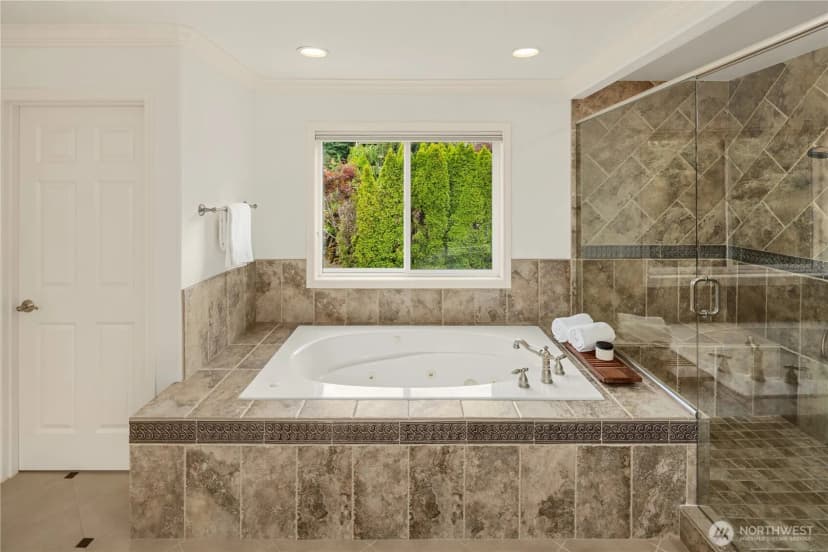 Property photo for 2759 Nw Pine Cone Place, Issaquah photo 22