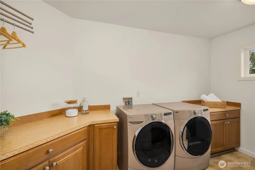 Property photo for 2759 Nw Pine Cone Place, Issaquah photo 27