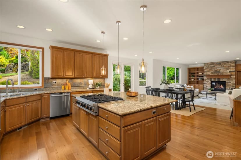 Property photo for 2759 Nw Pine Cone Place, Issaquah photo 13