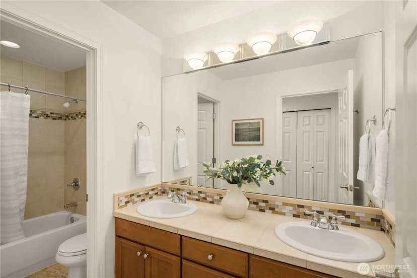 Property photo for 2759 Nw Pine Cone Place, Issaquah photo 26