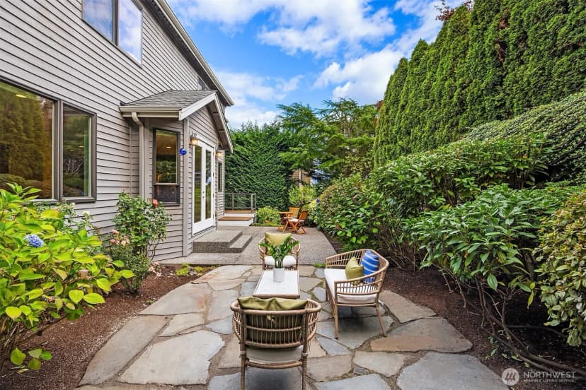Property photo for 2759 Nw Pine Cone Place, Issaquah photo 37
