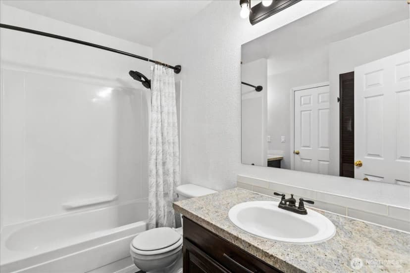 Property photo for 826 Pike Street Ne #c8, Auburn photo 18