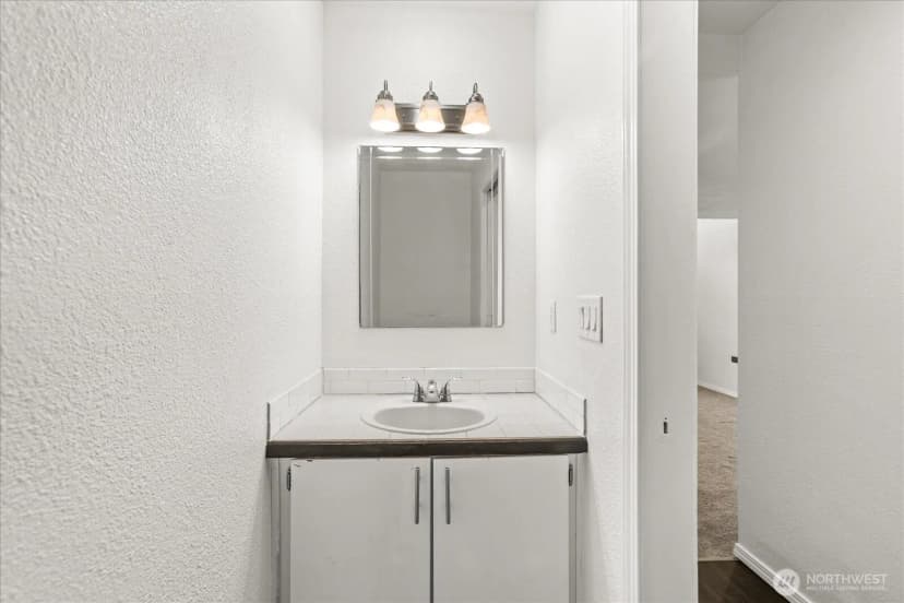 Property photo for 826 Pike Street Ne #c8, Auburn photo 14