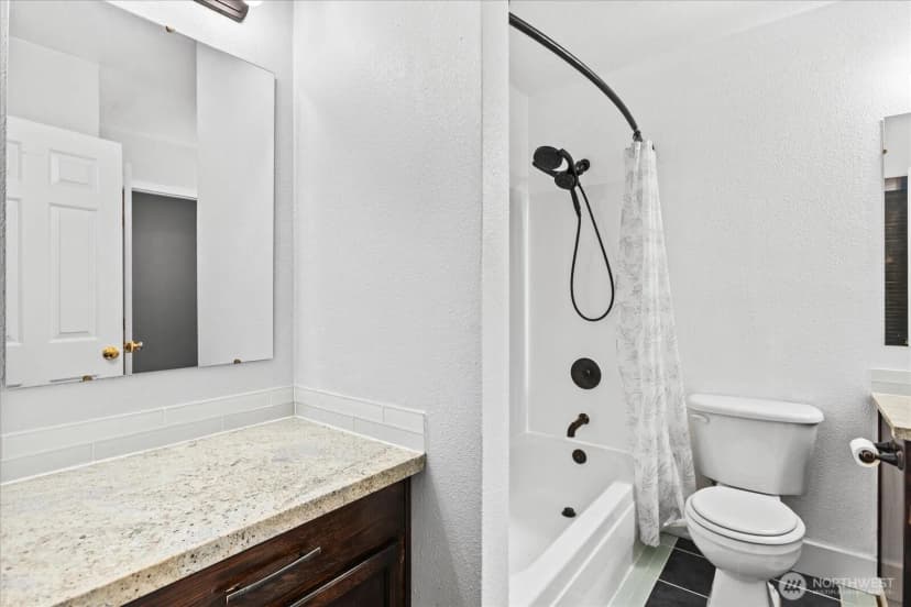 Property photo for 826 Pike Street Ne #c8, Auburn photo 17