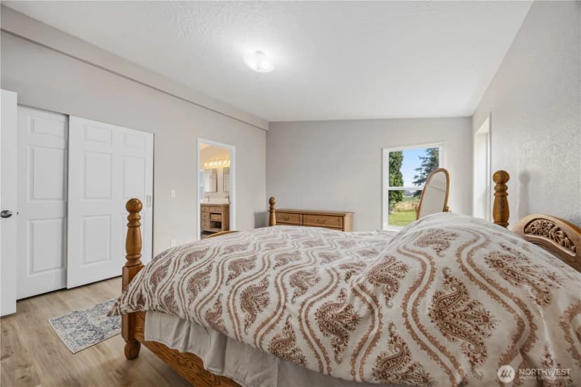 Property photo for 26575 Hwy 97, Brewster photo 25