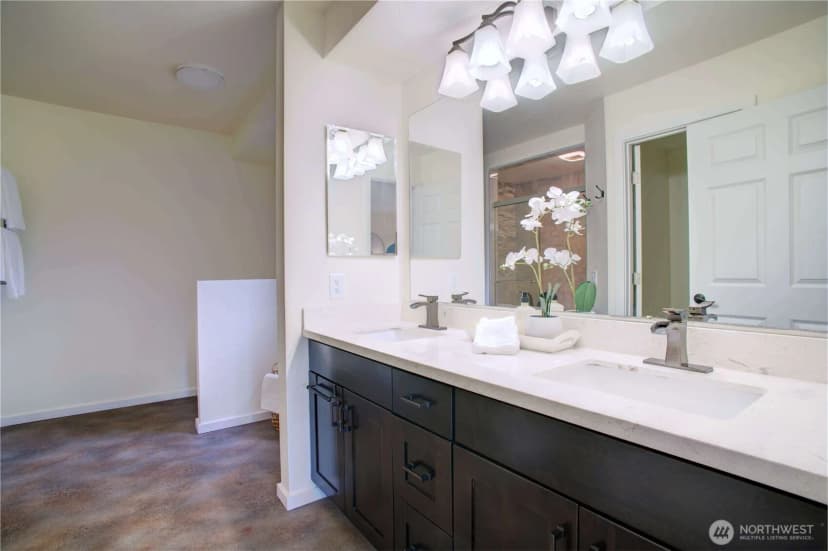 Property photo for 17615 Ne 130th Ct. W, Redmond photo 12