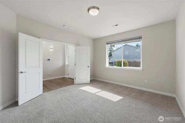 Property photo for 17318 21st Avenue E, Spanaway photo 4