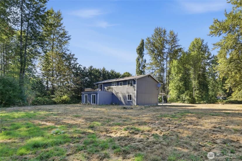Property photo for 11920 215th Street E, Graham photo 33