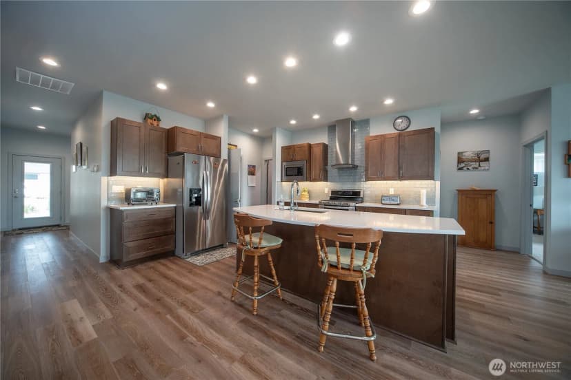 Property photo for 202 E Stanford Avenue #98926, Ellensburg photo 9