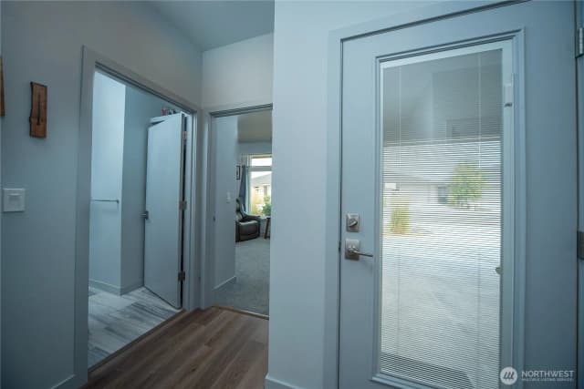 Property photo for 202 E Stanford Avenue #98926, Ellensburg photo 3