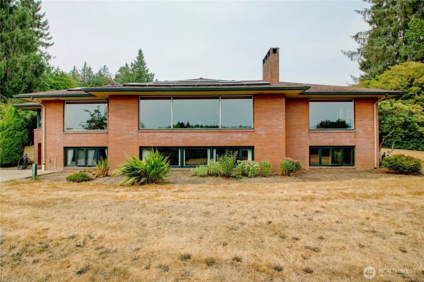 Property photo for 916 N Township Street, Sedro Woolley photo 35