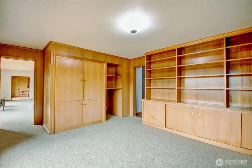 Property photo for 916 N Township Street, Sedro Woolley photo 14