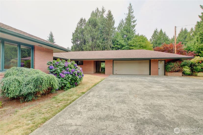 Property photo for 916 N Township Street, Sedro Woolley photo 36