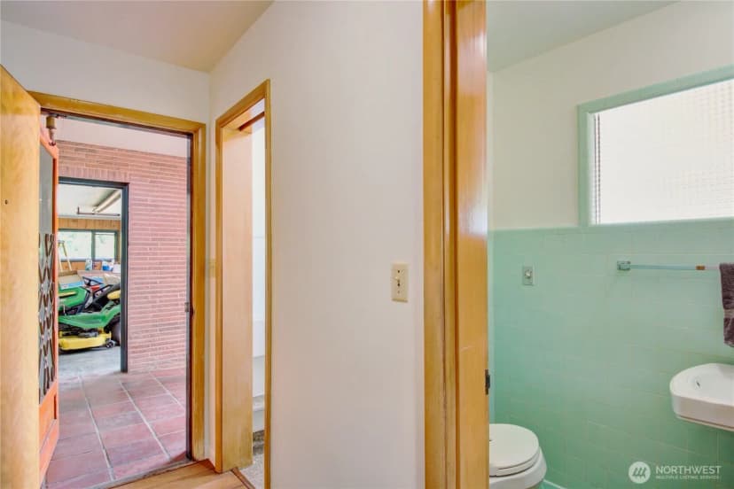 Property photo for 916 N Township Street, Sedro Woolley photo 25