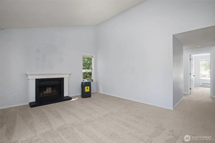 Property photo for 1804 S 285th Place #d, Federal Way photo 4
