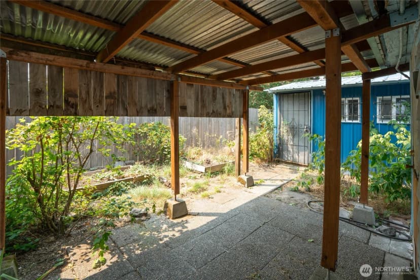 Property photo for 8506 Lake Street Sw, Lakewood photo 16