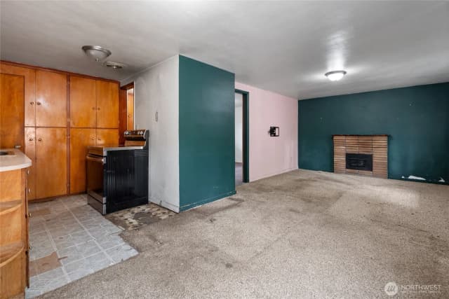 Property photo for 8506 Lake Street Sw, Lakewood photo 3