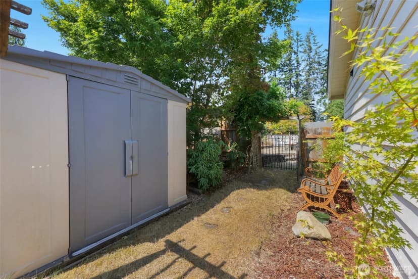 Property photo for 3330 120th Street Se, Everett photo 30