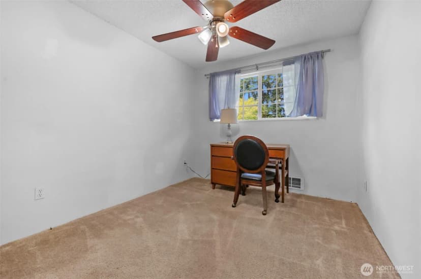 Property photo for 3330 120th Street Se, Everett photo 19