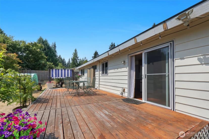 Property photo for 3330 120th Street Se, Everett photo 21