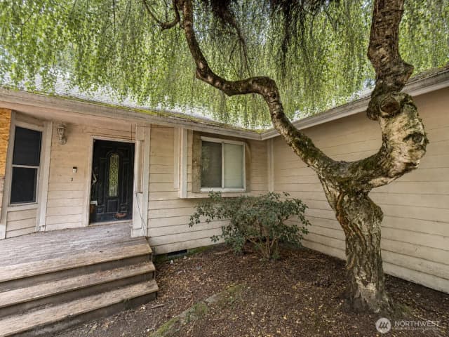 Property photo for 8109 186th Street Ct E, Puyallup photo 2