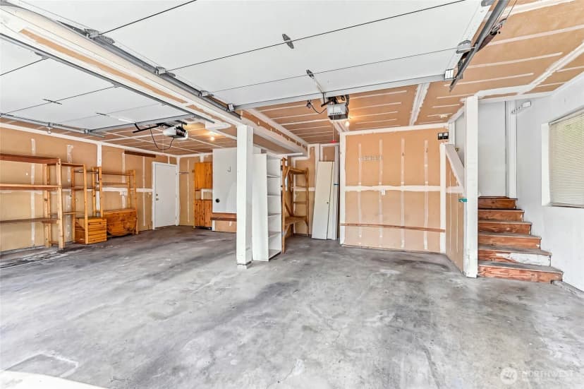 Property photo for 14309 19th Avenue Ne, Seattle photo 32