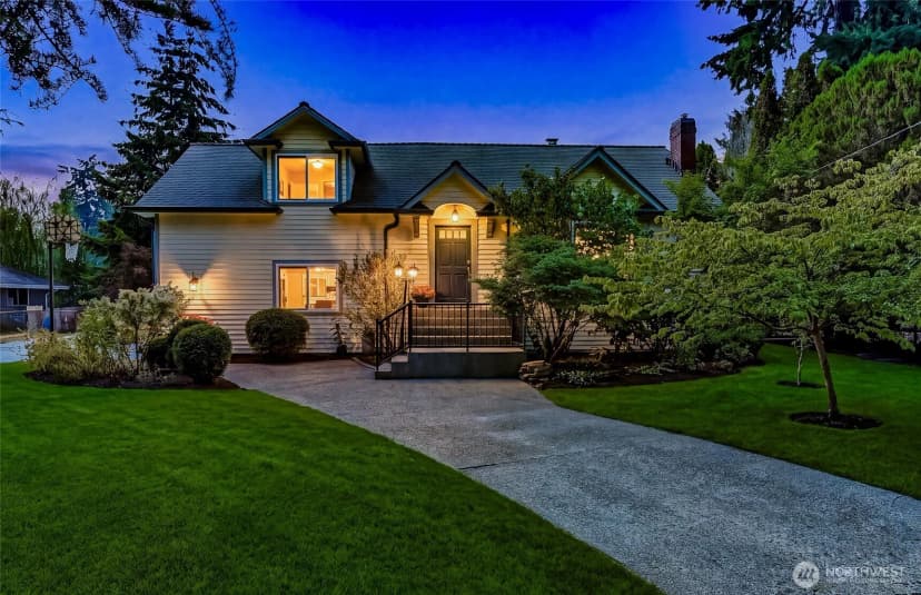 Property photo for 14309 19th Avenue Ne, Seattle photo 40