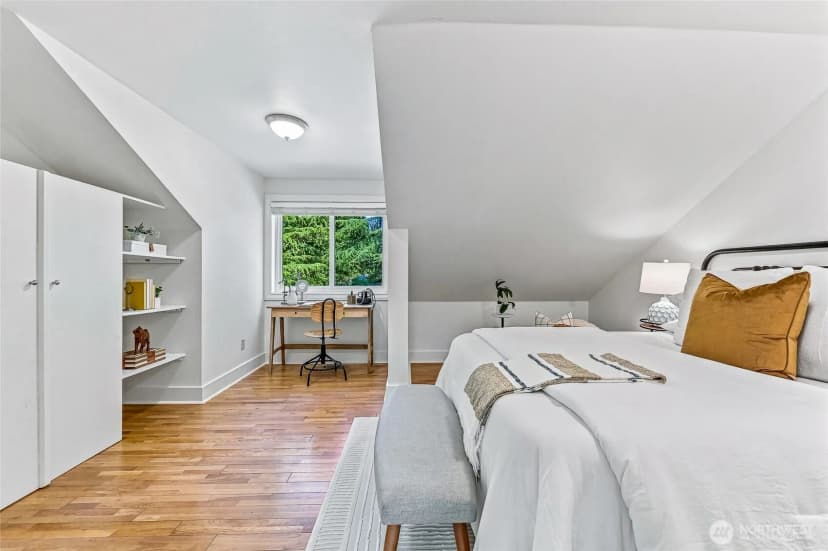 Property photo for 14309 19th Avenue Ne, Seattle photo 19