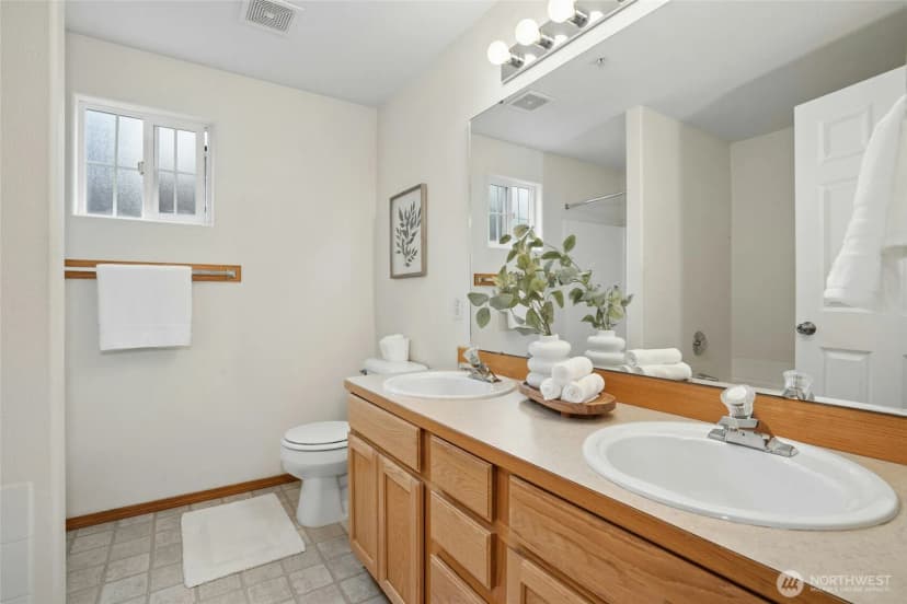 Property photo for 2501 123rd Place Sw #b, Everett photo 12