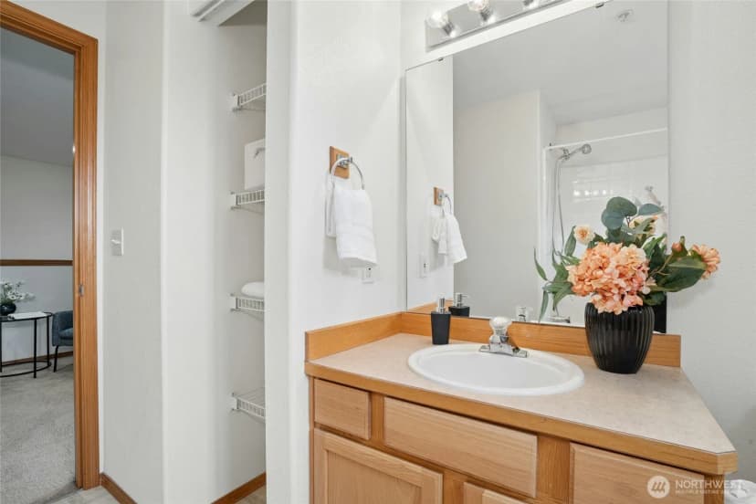 Property photo for 2501 123rd Place Sw #b, Everett photo 17