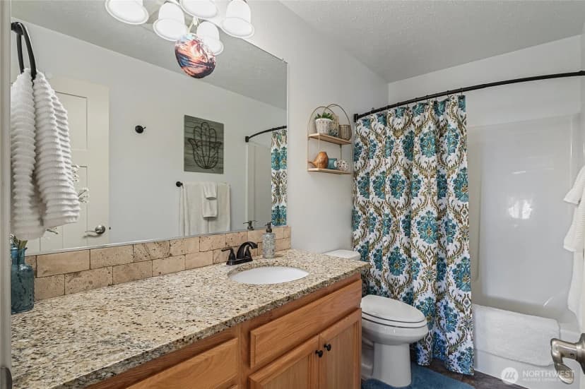 Property photo for 906 3rd Avenue Ne, Quincy photo 27