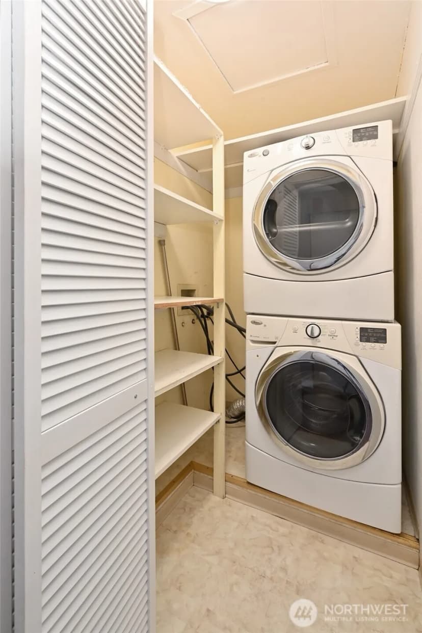 Property photo for 2636 22nd Avenue W #303, Seattle photo 25