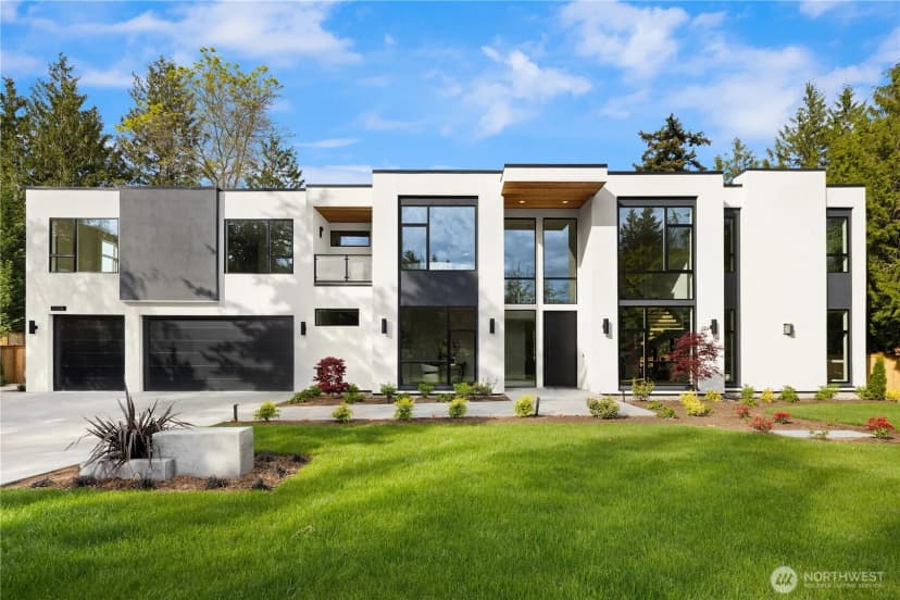 Property photo for 2436 82nd Avenue Ne, Medina