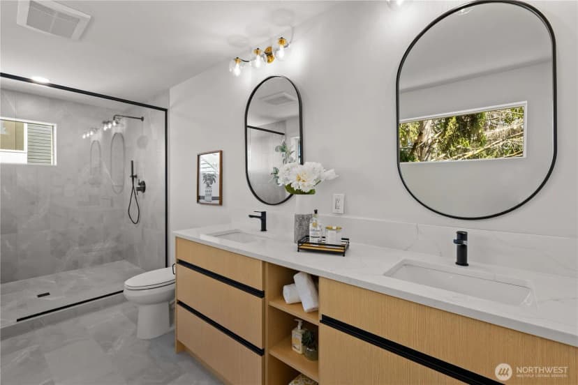 Property photo for 3409 B Nw Market Street, Seattle photo 16
