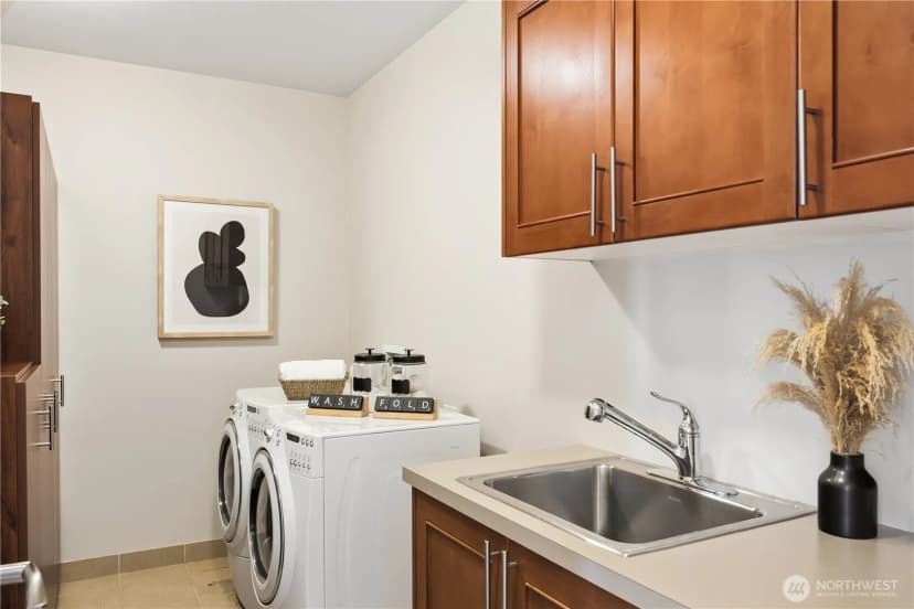 Property photo for 10650 Ne 9th Place #2122, Bellevue photo 26