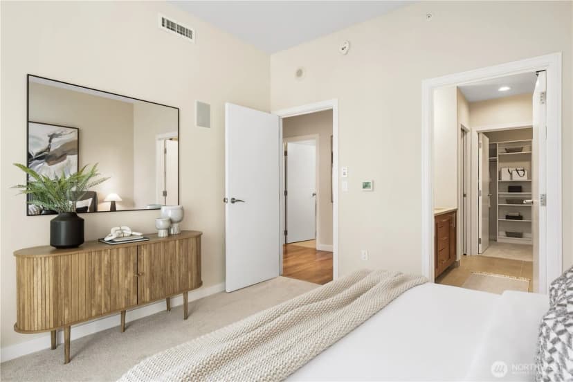Property photo for 10650 Ne 9th Place #2122, Bellevue photo 19