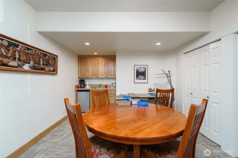 Property photo for 1416 Lindsay Loop #107, Mount Vernon photo 11