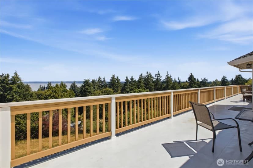 Property photo for 6203 Watchtower Road Ne, Tacoma photo 13