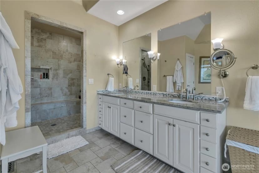 Property photo for 6203 Watchtower Road Ne, Tacoma photo 20